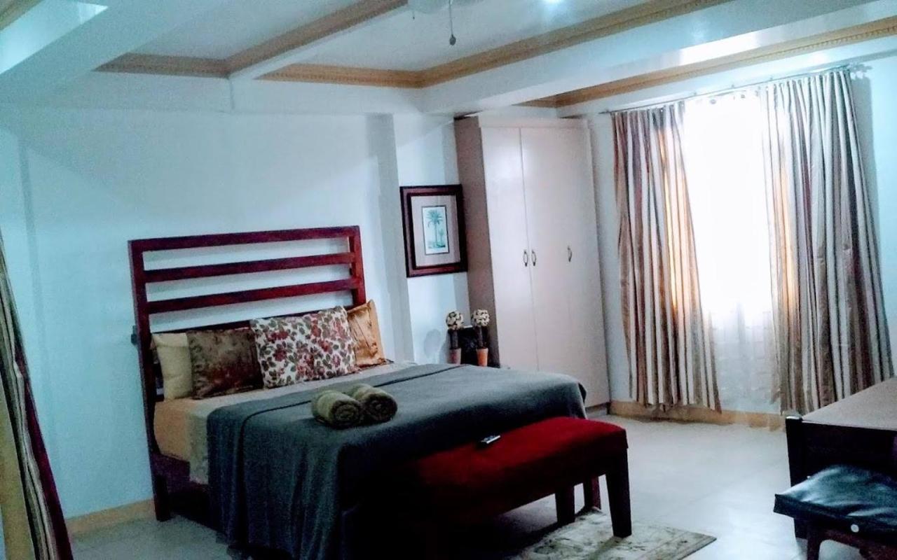 The Saint Joseph Residential Suites Lucena Eksteriør bilde