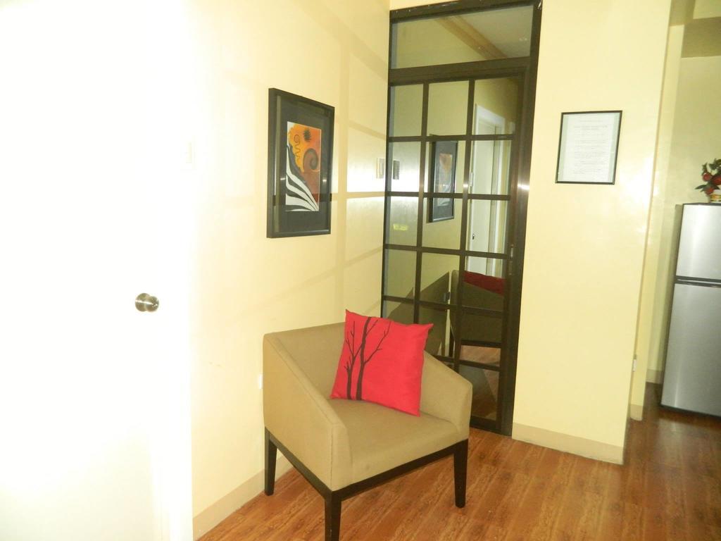 The Saint Joseph Residential Suites Lucena Rom bilde