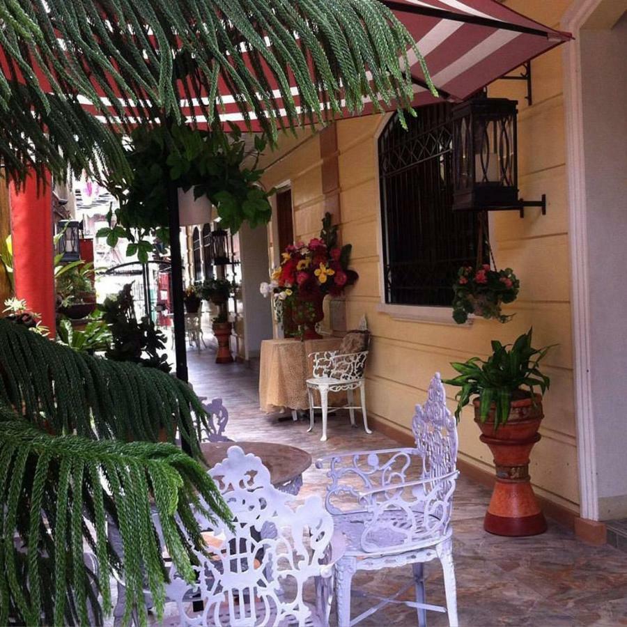 The Saint Joseph Residential Suites Lucena Eksteriør bilde