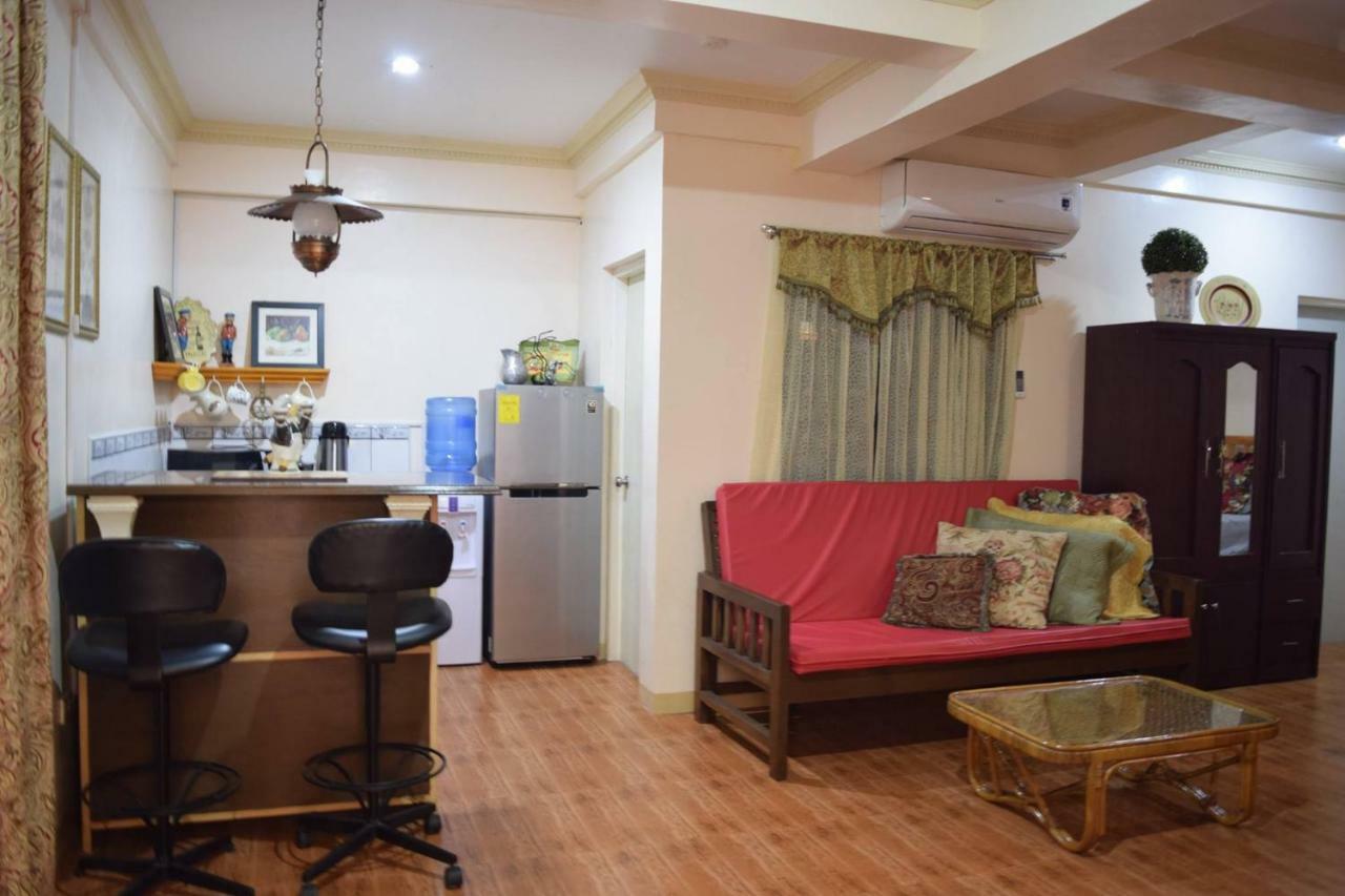 The Saint Joseph Residential Suites Lucena Eksteriør bilde