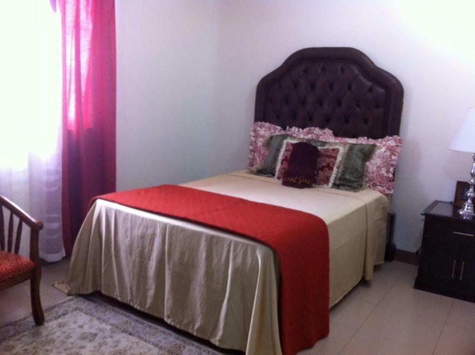 The Saint Joseph Residential Suites Lucena Eksteriør bilde