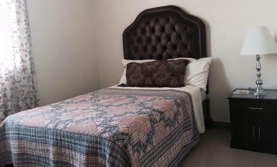 The Saint Joseph Residential Suites Lucena Eksteriør bilde