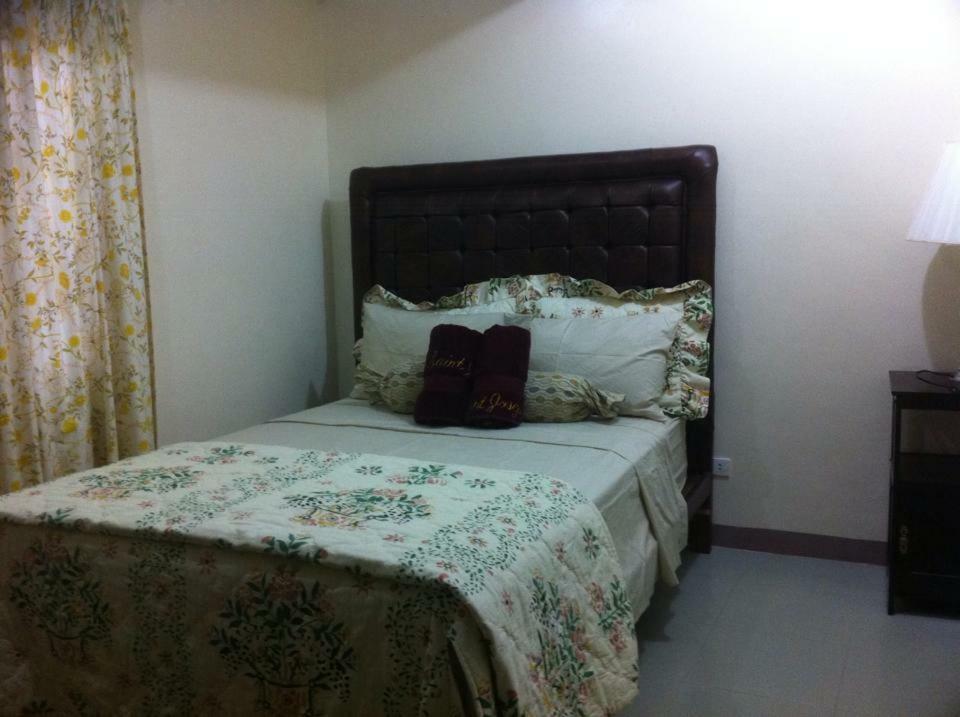 The Saint Joseph Residential Suites Lucena Eksteriør bilde